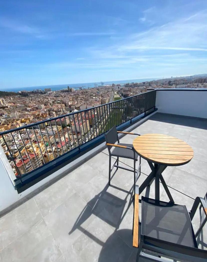 Urban Sky Views Over Malaga Bagian luar foto